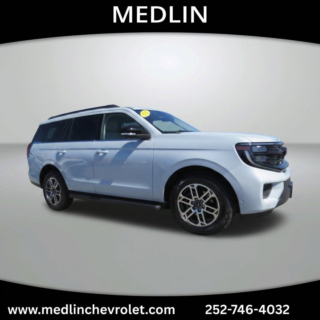 2025 Ford Expedition Active in Other — front three-quarter view