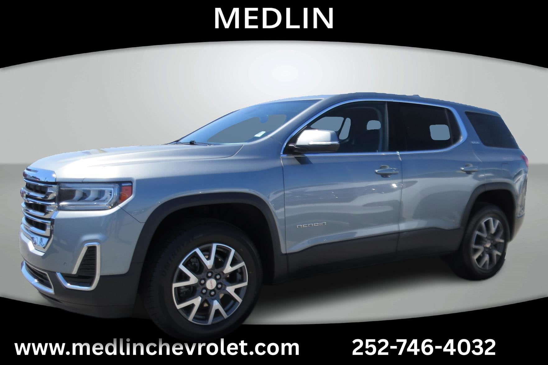 2023 GMC Acadia — detail view