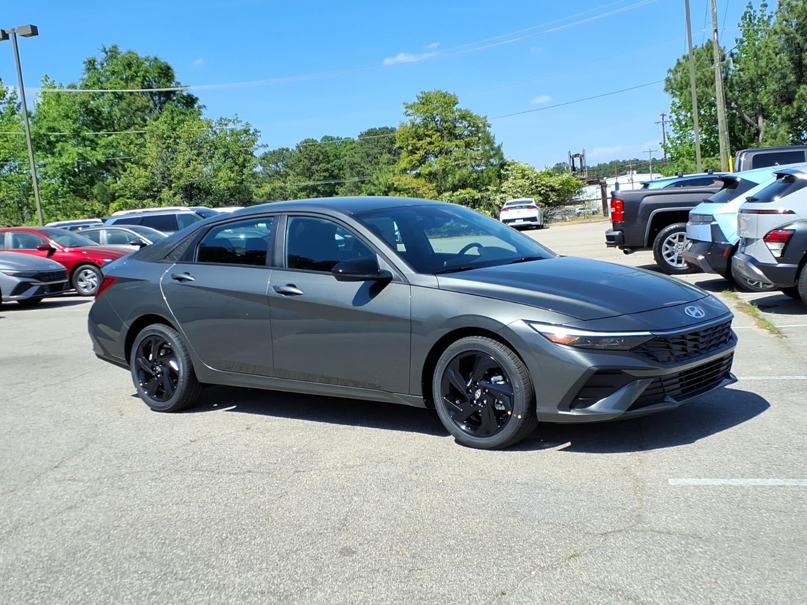 2026 Hyundai ELANTRA SEL Sport in Amazon Gray — front three-quarter view